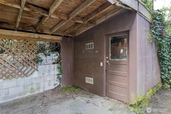 $600,000 | 11653 Glendale Way South, Seattle, WA 98168