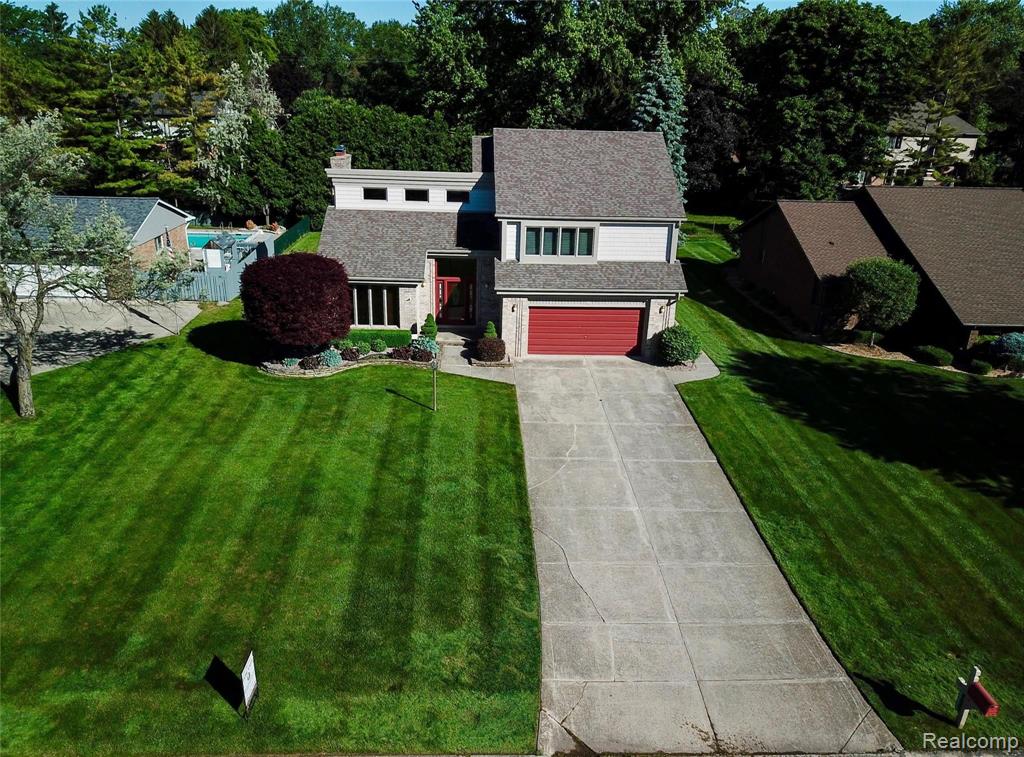 49671 Compass Point Drive Chesterfield, MI 48047 - Photo 1 of 30
