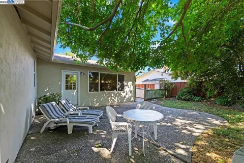 $1,645,000 | 1834 Brooktree Way, Pleasanton, CA 94566