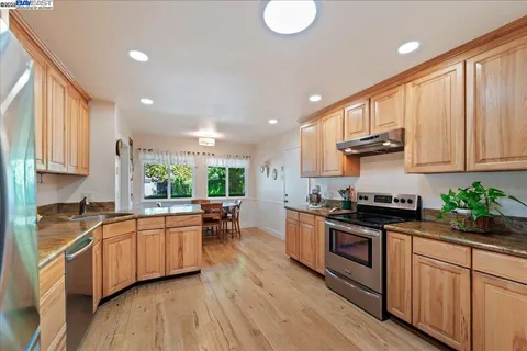 $1,645,000 | 1834 Brooktree Way, Pleasanton, CA 94566