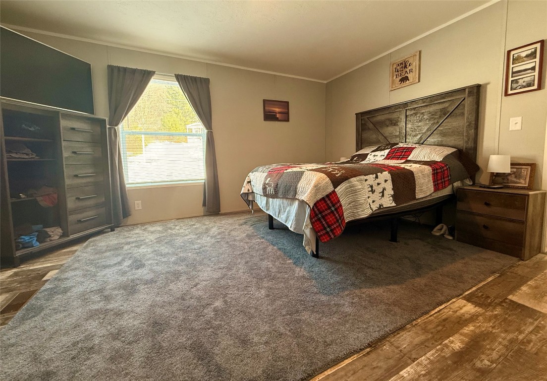 213-215 Old State Rt 34 Waverly, NY 14892 - Photo 13 of 31