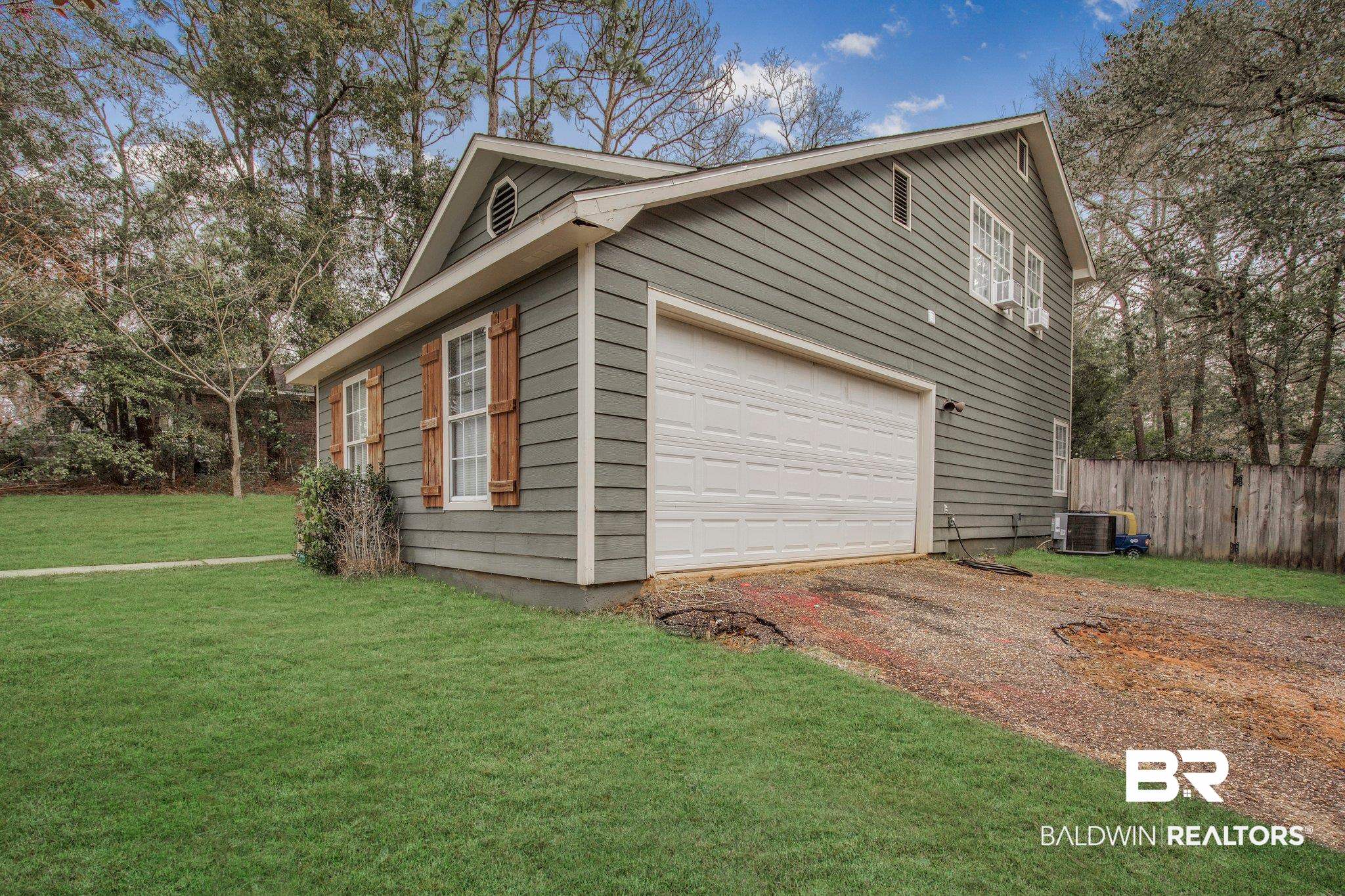 207 Montclair Loop Daphne, AL 36526 - Photo 26 of 32 Side Entry Garage