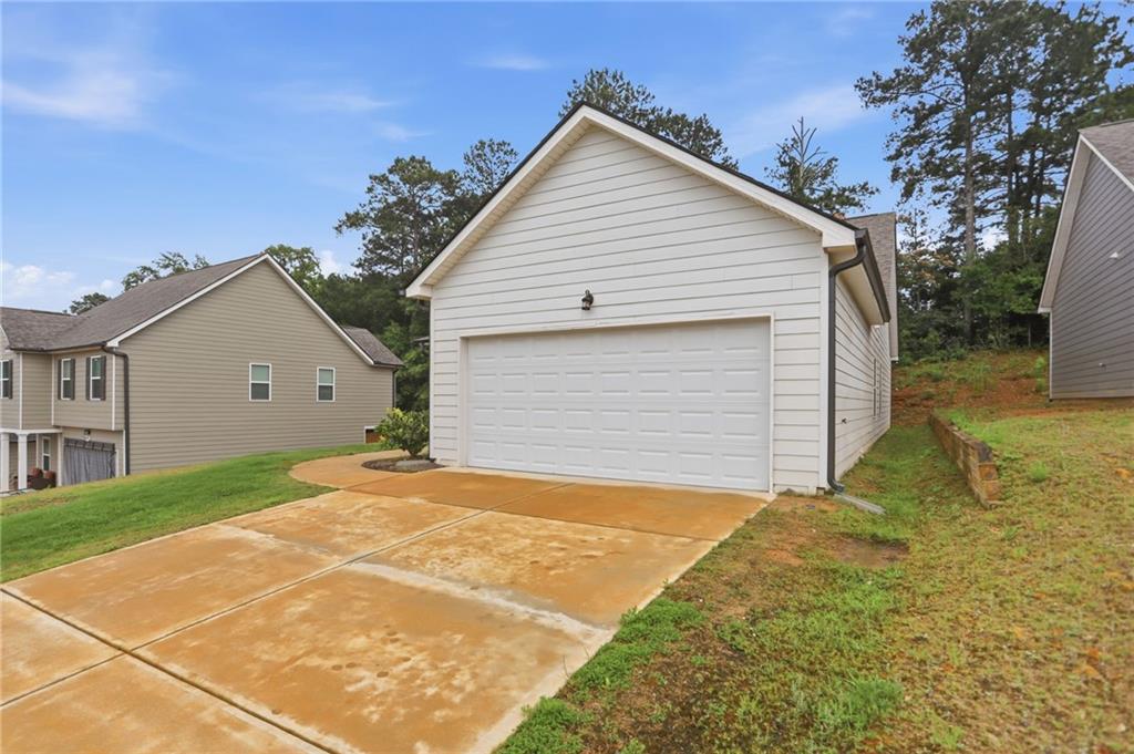 131 Culver Street Jackson, GA 30233 - Photo 3 of 36