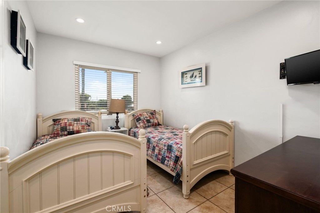 4980 Sandyland Road, Unit 104 Carpinteria, CA 93013 - Photo 13 of 38