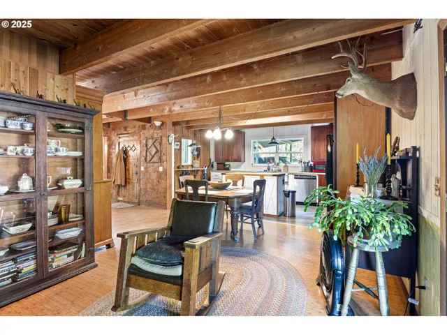 $549,000 | 38350 McKenzie Highway, Springfield, OR 97478