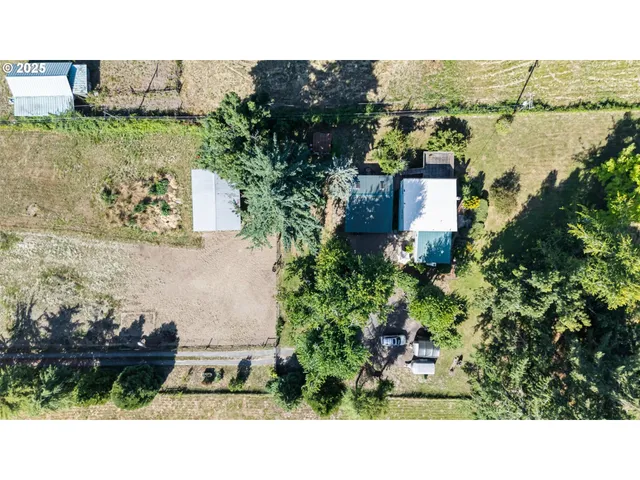 $549,000 | 38350 McKenzie Highway, Springfield, OR 97478