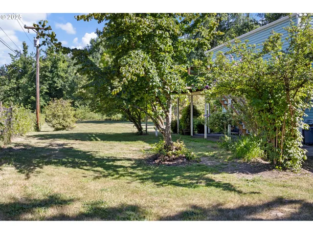 $549,000 | 38350 McKenzie Highway, Springfield, OR 97478