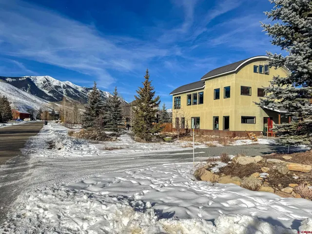 $2,300,000 | 15 Kubler Street, Crested Butte, CO 81224