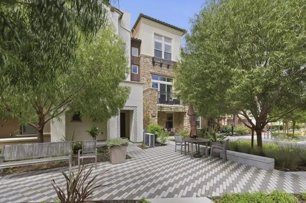 $1,798,000 | 302 Cherokee Loop, Mountain View, CA 94043