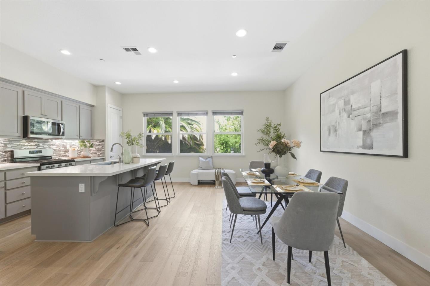 302 Cherokee Loop Mountain View, CA 94043 - Photo 15 of 38