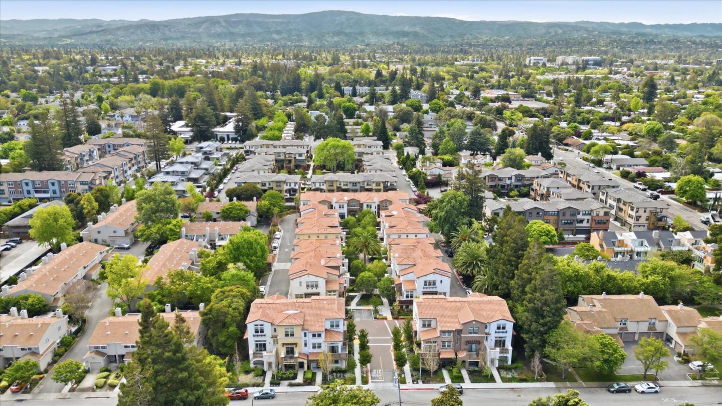 302 Cherokee Loop Mountain View, CA 94043 - Photo 2 of 38