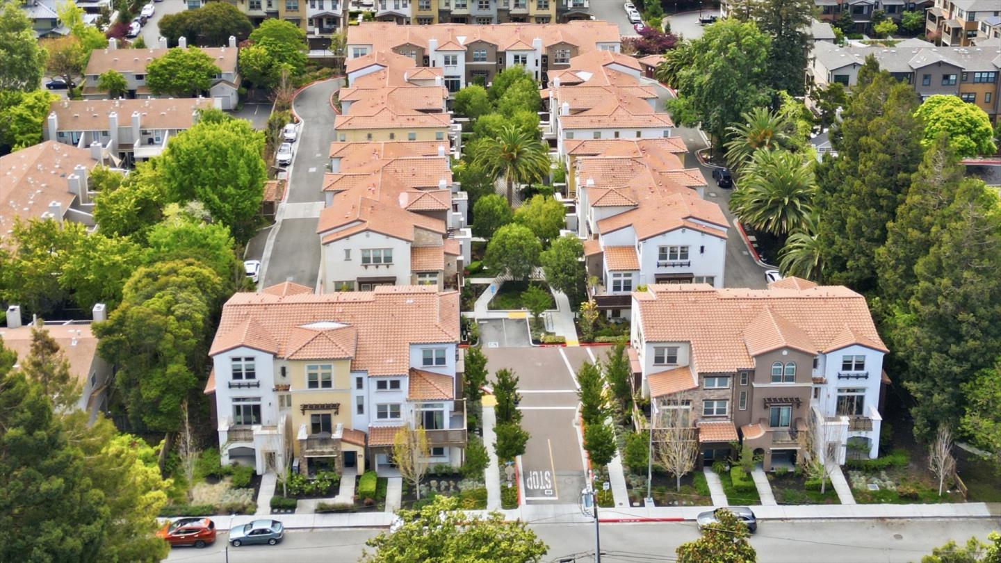302 Cherokee Loop Mountain View, CA 94043 - Photo 3 of 38