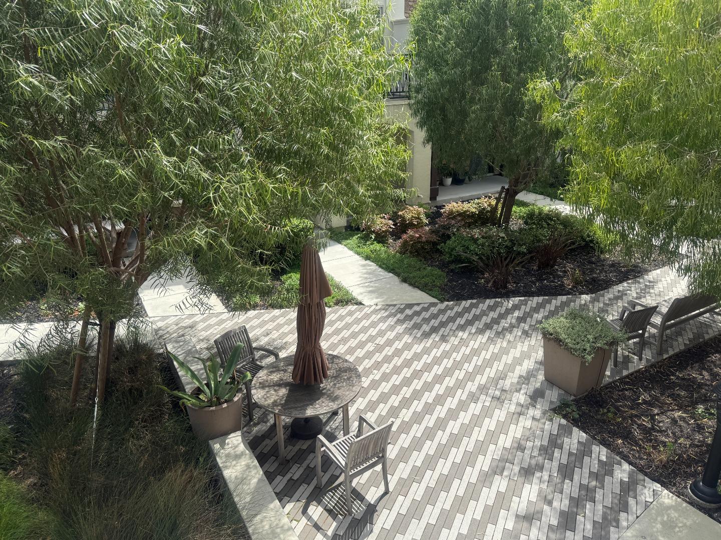 302 Cherokee Loop Mountain View, CA 94043 - Photo 34 of 38