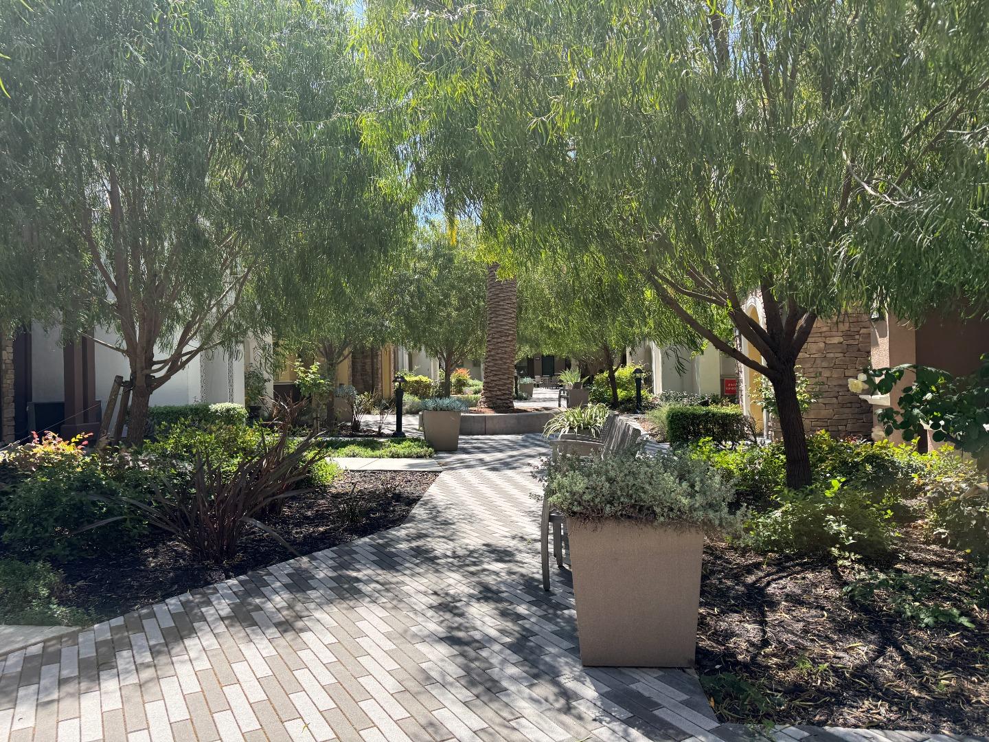 302 Cherokee Loop Mountain View, CA 94043 - Photo 35 of 38