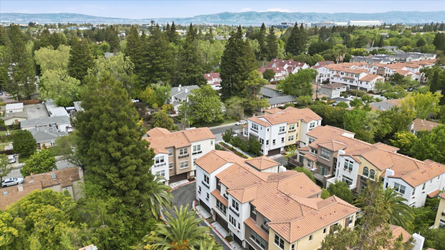 302 Cherokee Loop Mountain View, CA 94043 - Photo 36 of 38