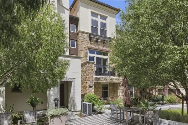 $1,798,000 | 302 Cherokee Loop, Mountain View, CA 94043