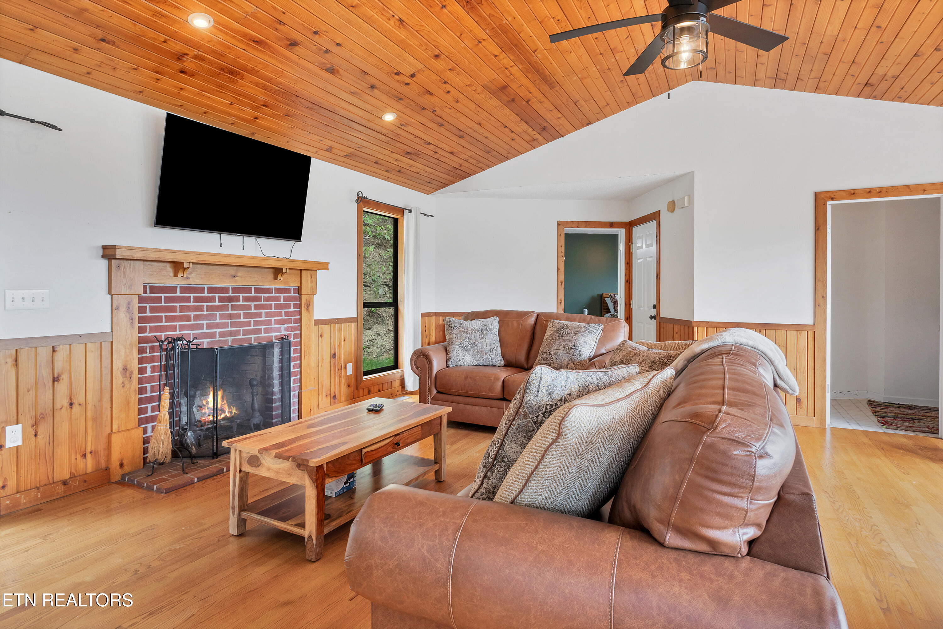 544 Nathans Nook Road Townsend, TN 37882 - Photo 11 of 31 DSC03552