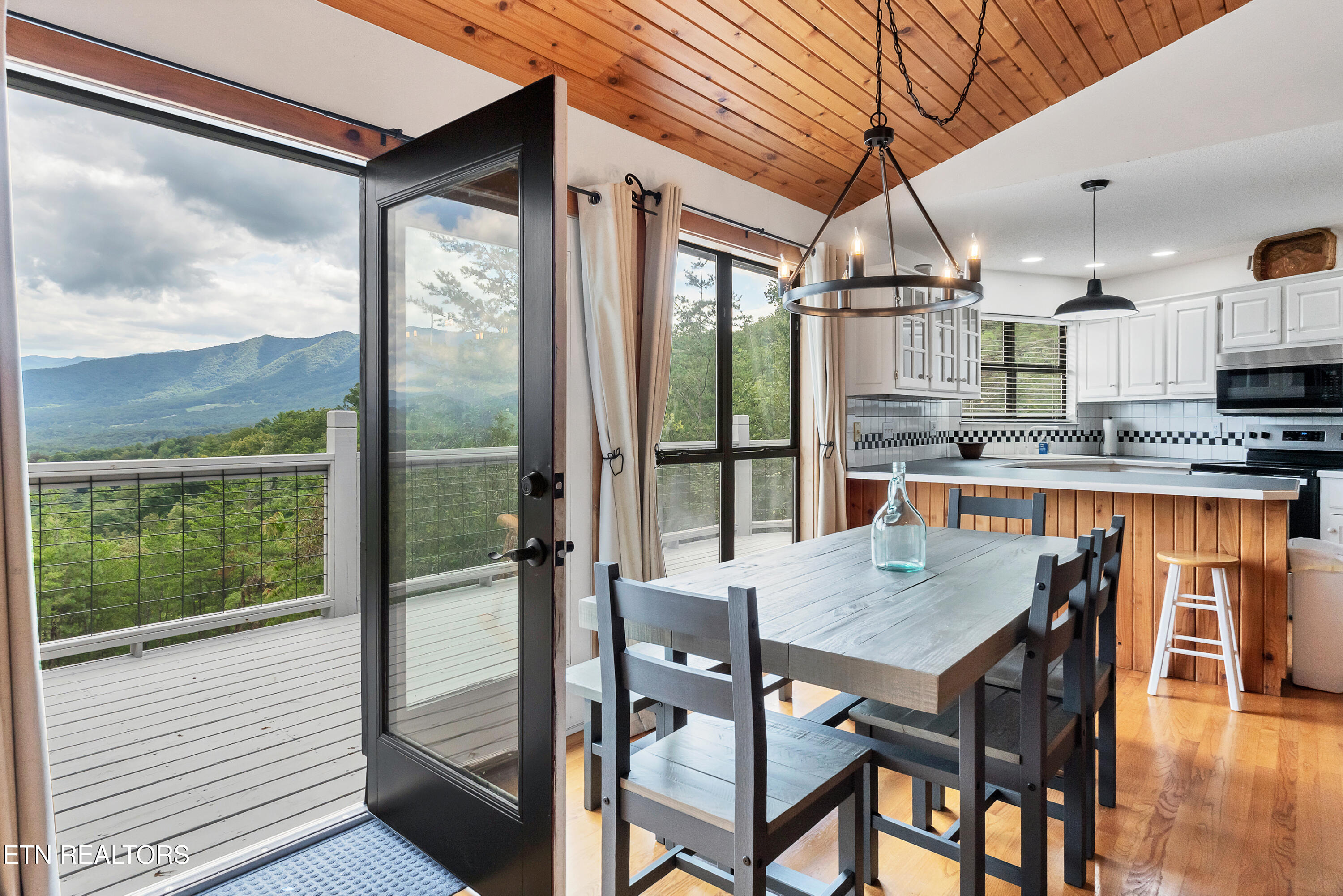 544 Nathans Nook Road Townsend, TN 37882 - Photo 13 of 31 DSC03562