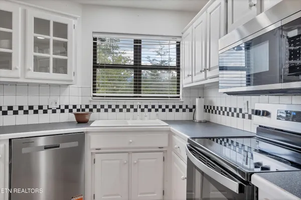 $789,000 | 544 Nathans Nook Road, Townsend, TN 37882