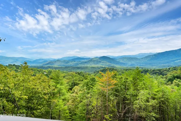 $789,000 | 544 Nathans Nook Road, Townsend, TN 37882