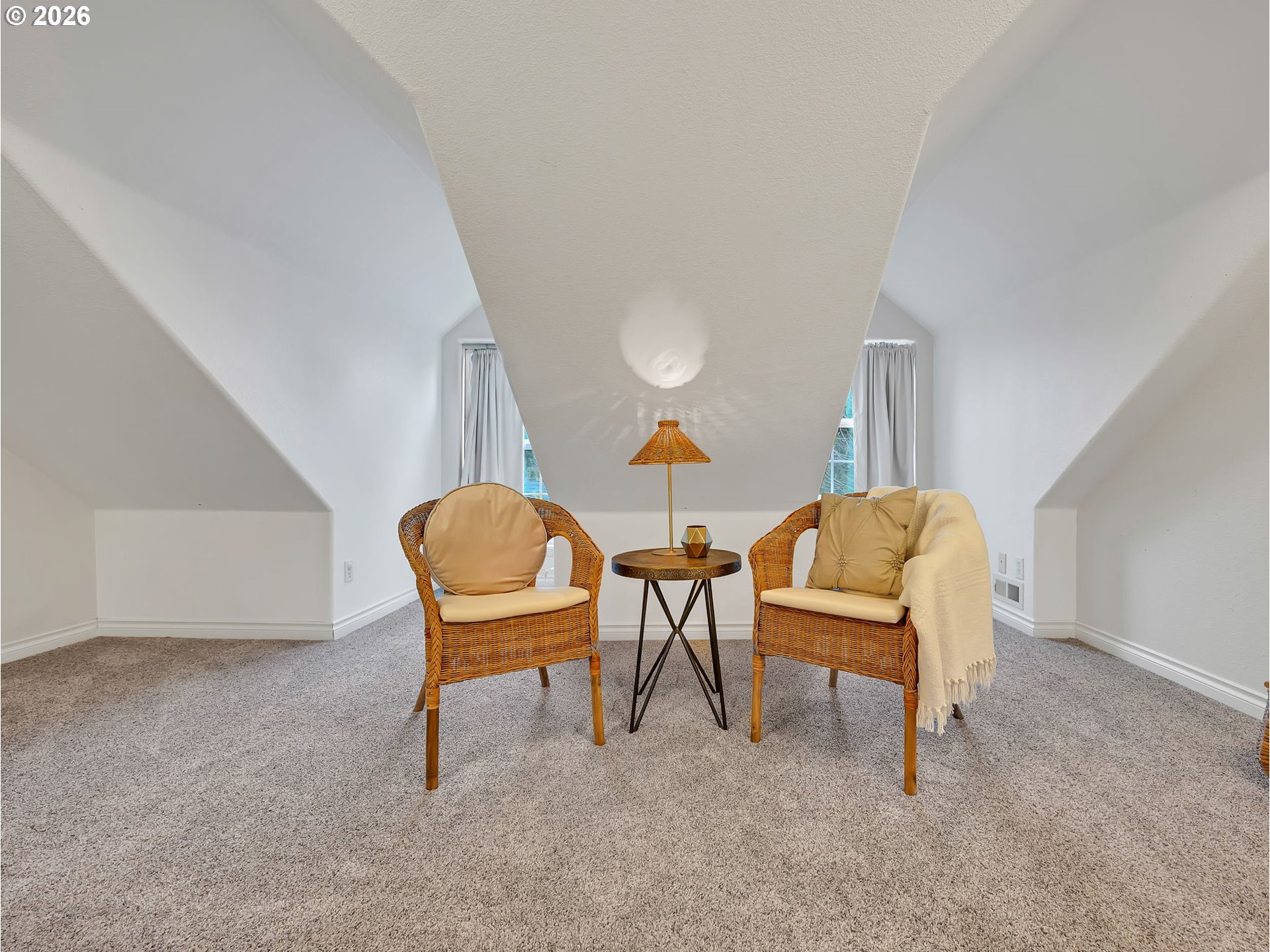 1312 Jackson Street Oregon City, OR 97045 - Photo 33 of 48 a living room with furniture and a chair