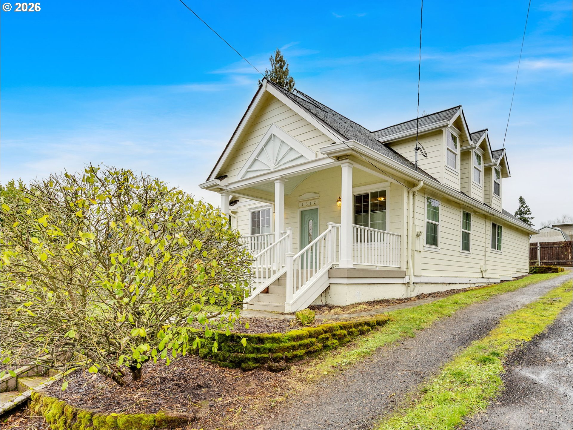 1312 Jackson Street Oregon City, OR 97045 - Photo 47 of 48 a front view of a house with a yard