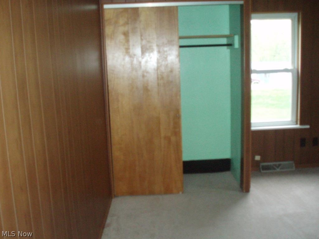54209 Farr Road Bridgeport, OH 43912 - Photo 14 of 19 Gallery Image 14