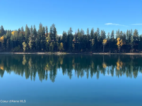 $399,000 | Kayak Loop, Oldtown, ID 83822