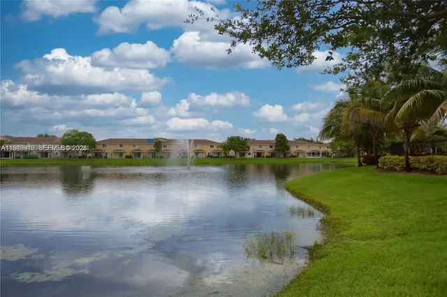 $2,295 | 8986 Chambers Street, Unit 8986, Tamarac, FL 33321