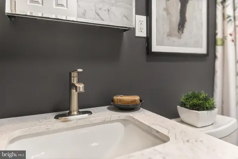 $365,000 | 1931 North Cleveland Street, Unit 112, Arlington, VA 22201