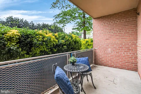 $365,000 | 1931 North Cleveland Street, Unit 112, Arlington, VA 22201