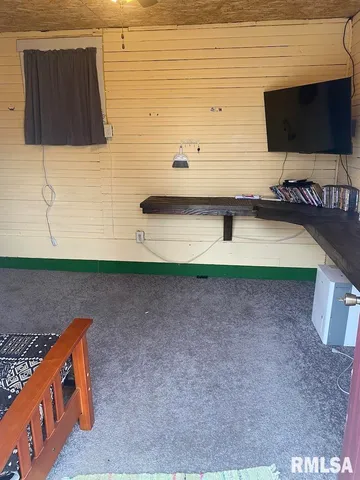 $12,000 | 408 North Toledo Street, Martinsville, IL 62442