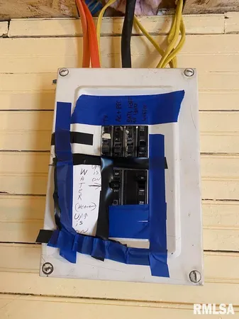 $10,000 | 408 North Toledo Street, Martinsville, IL 62442