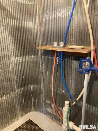 $10,000 | 408 North Toledo Street, Martinsville, IL 62442