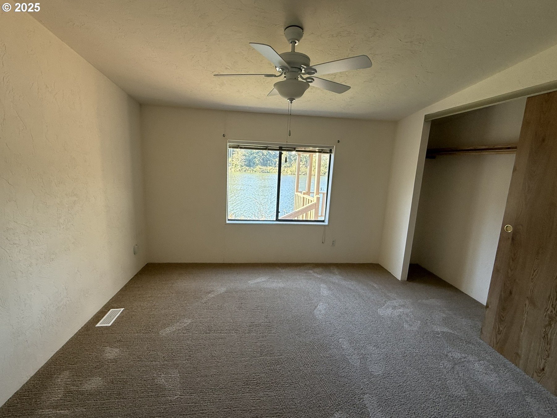 100 River Bend Road, Unit 25 Reedsport, OR 97467 - Photo 11 of 29 Gallery Image 11