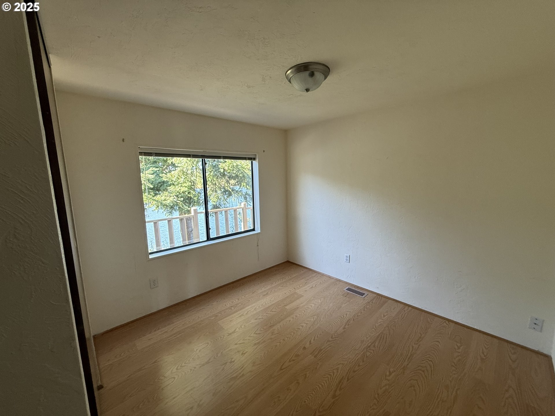 100 River Bend Road, Unit 25 Reedsport, OR 97467 - Photo 20 of 29 Gallery Image 20