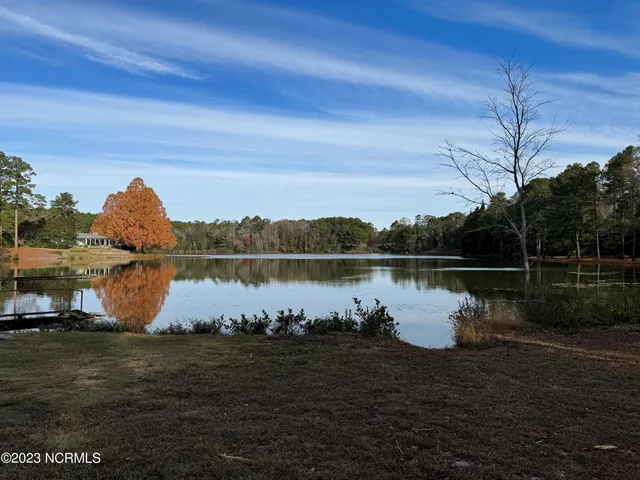 $375,000 | 275 Lake Dornoch Drive, Pinehurst, NC 28374
