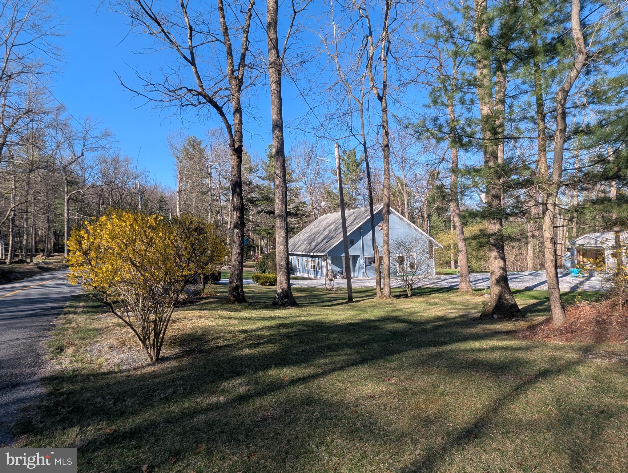 645 Miltonberger Road Orrtanna, PA 17353 - Photo 2 of 30