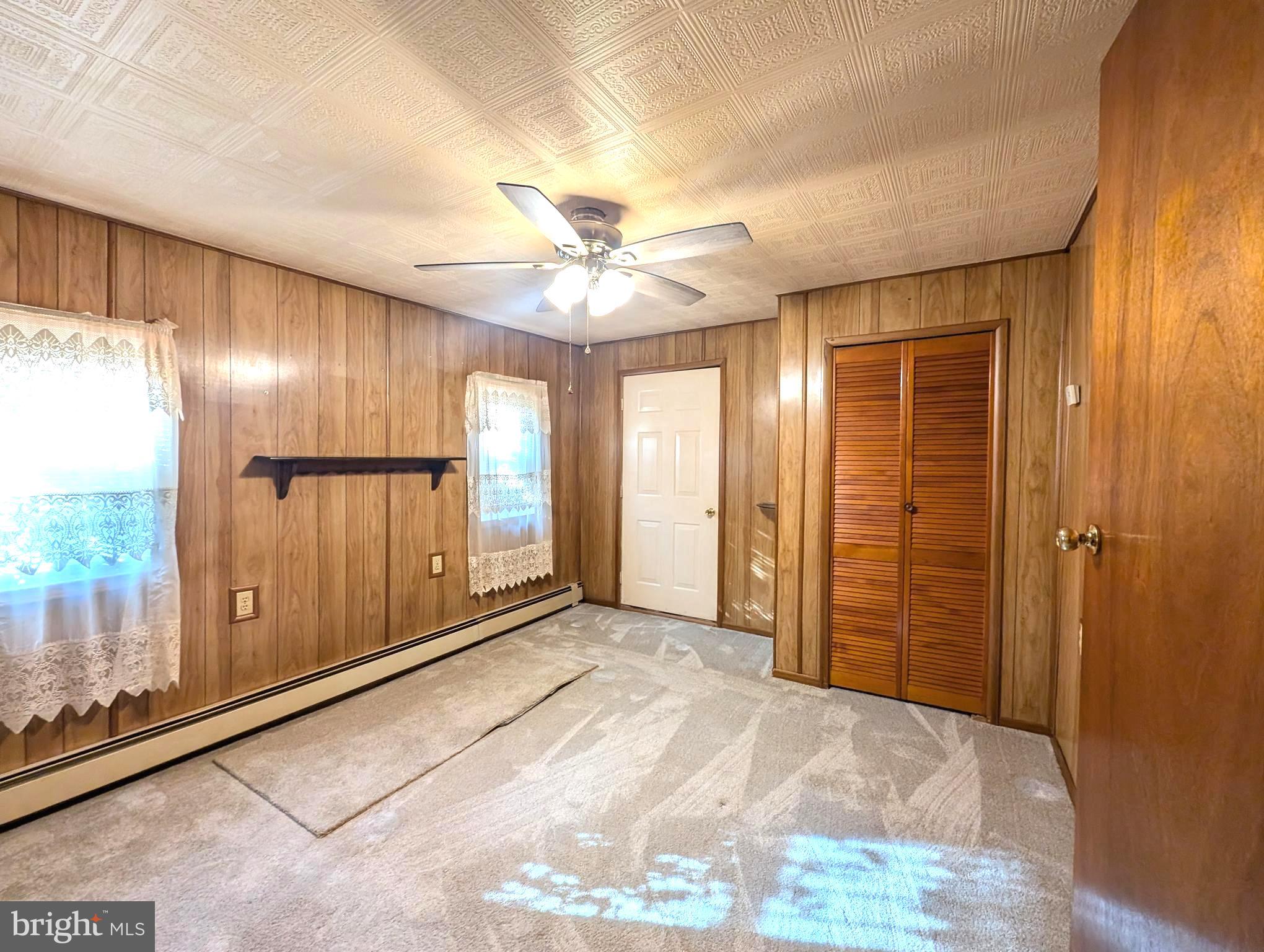 645 Miltonberger Road Orrtanna, PA 17353 - Photo 24 of 30 Front BR