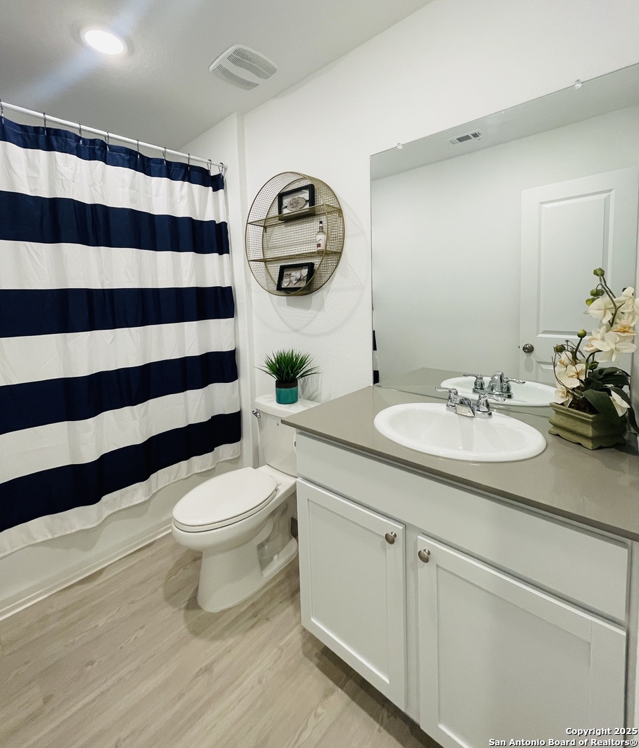 6948 Calcite Trail Elmendorf, TX 78112 - Photo 9 of 12