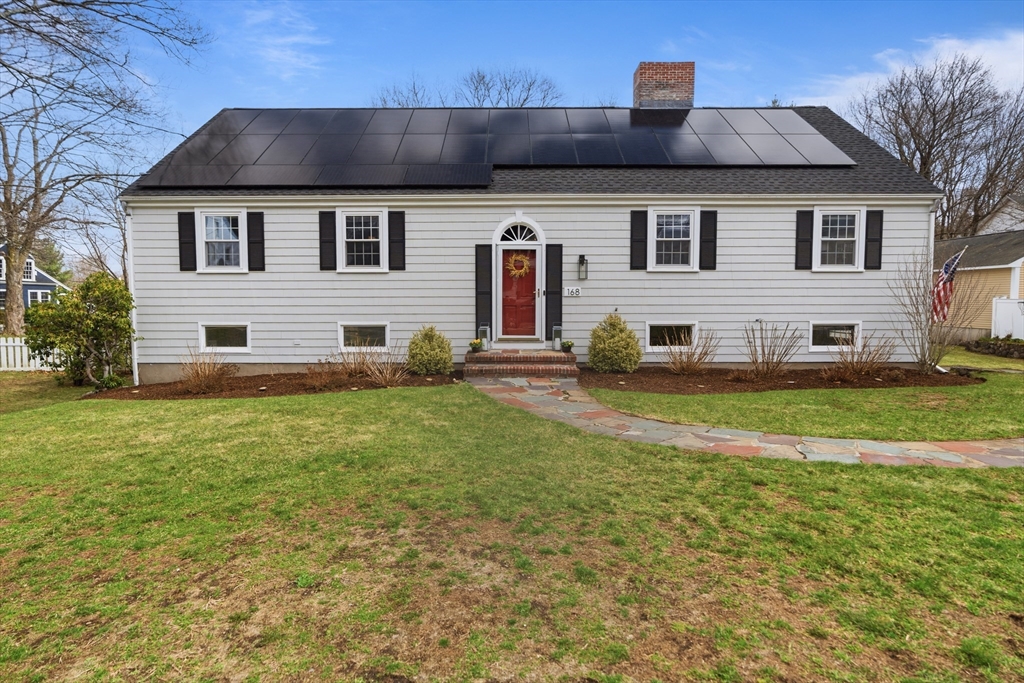 168 Summer Avenue Reading, MA 01867 - Photo 2 of 30