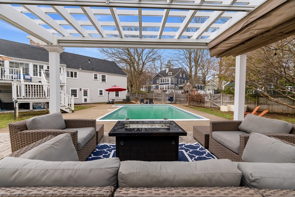 168 Summer Avenue Reading, MA 01867 - Photo 28 of 30