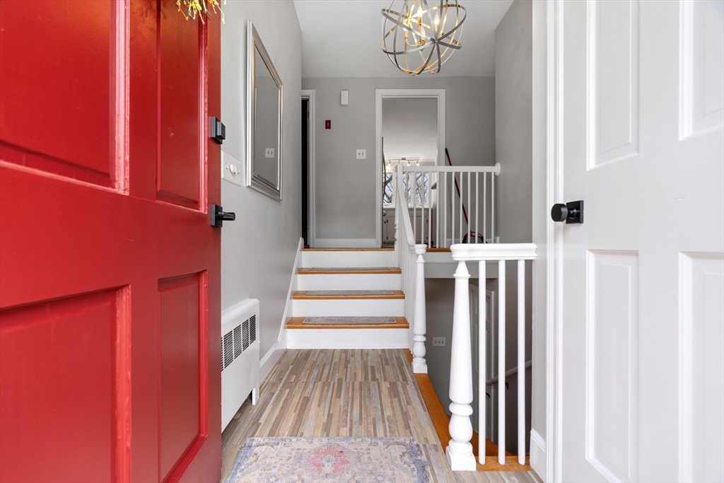 168 Summer Avenue Reading, MA 01867 - Photo 3 of 30