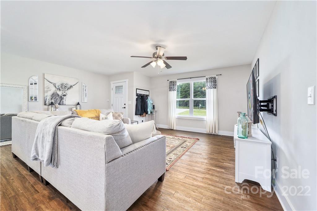 1724 Delview Road Cherryville, NC 28021 - Photo 17 of 29 Gallery Image 17