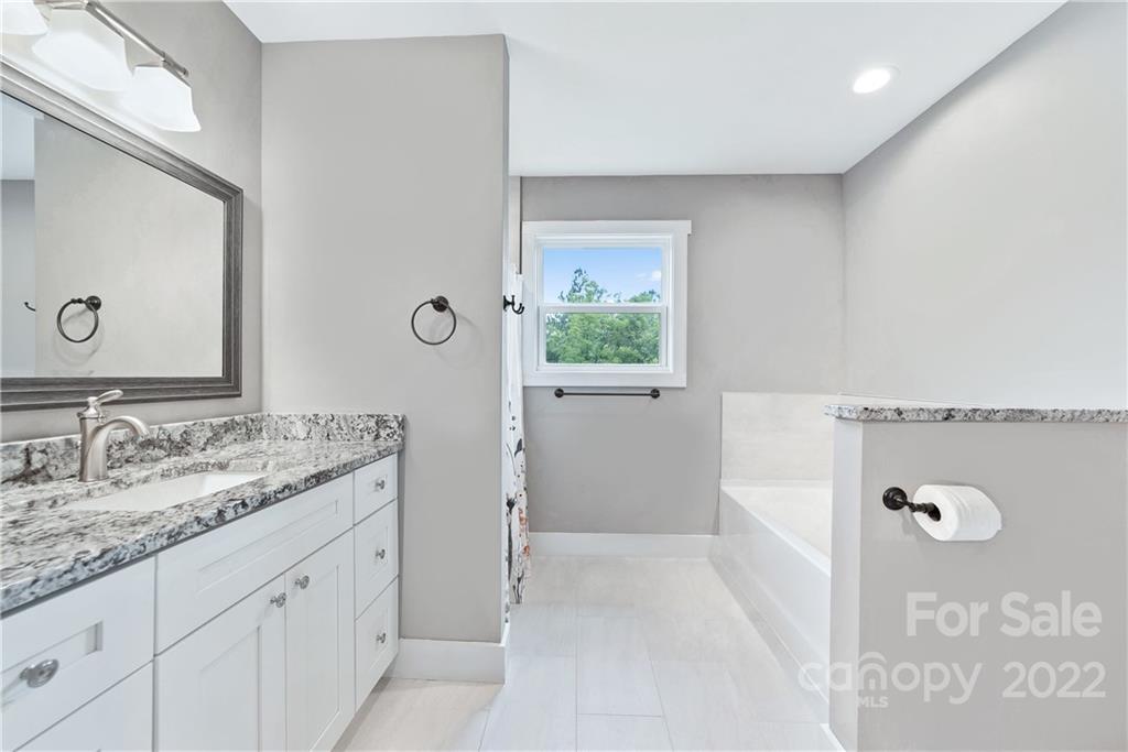 1724 Delview Road Cherryville, NC 28021 - Photo 20 of 29 Gallery Image 20