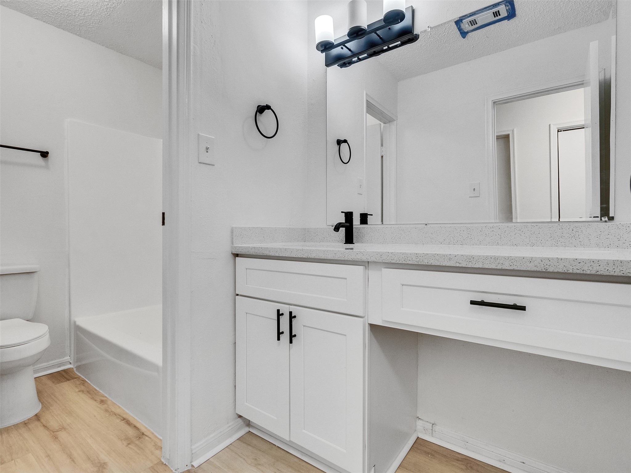 3915 Brumbelow Street Rosenberg, TX 77471 - Photo 21 of 25 Master Bathroom