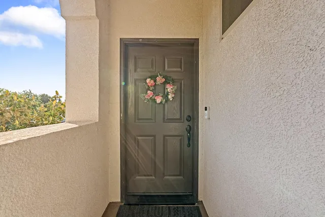 $329,999 | 140 Ivy Avenue, Unit A5, Patterson, CA 95363