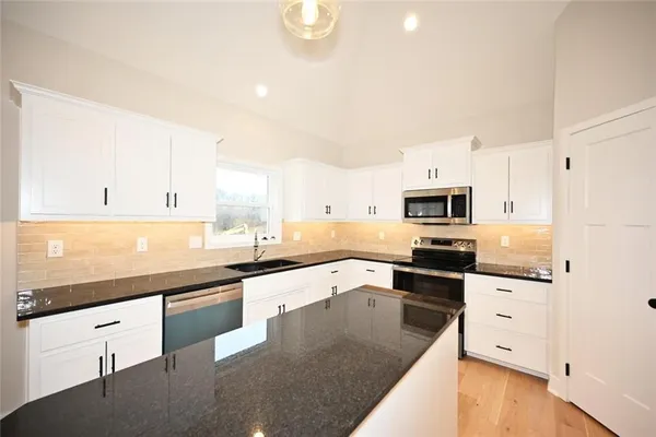 $459,000 | 108 Johnson Circle, Dearborn, MO 64439