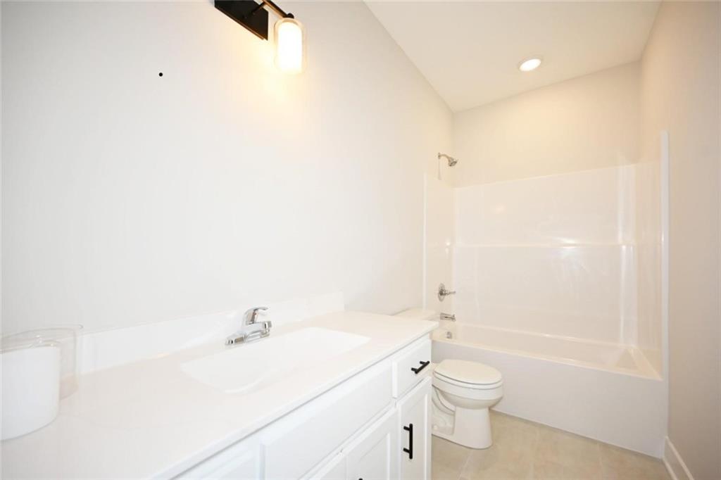 108 Johnson Circle Dearborn, MO 64439 - Photo 24 of 34