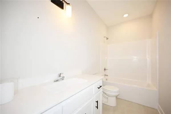 $459,000 | 108 Johnson Circle, Dearborn, MO 64439